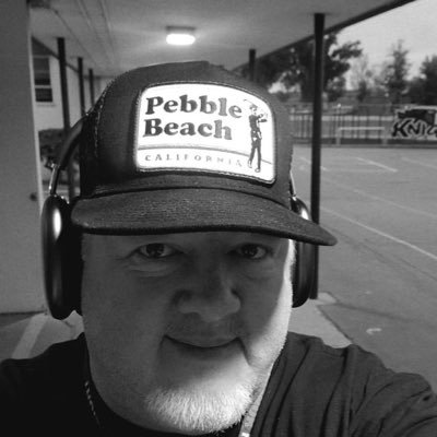 Philynxia's profile picture. "They say health is wealth and I need my Guard”