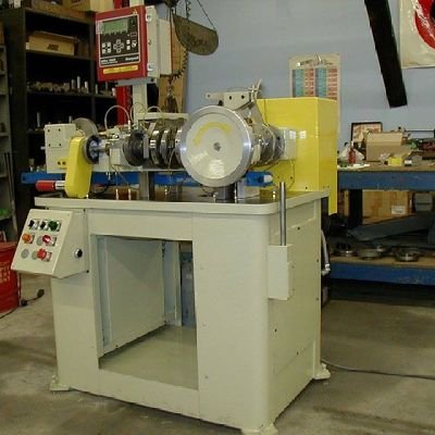 specialize in spring & wire forming ,coiling, bending, chamfering, sharpening, heading, threading, pressing, holing and etc processing machinery