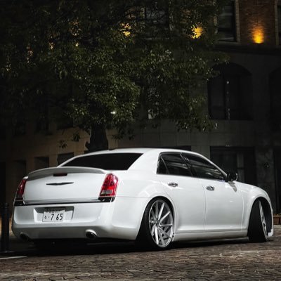 CHRYSLER 300🇺🇸 スカイウェイブcj44,スカイウェイブcj46,xjr400、アドレスv125g 、4型シグナス別垢@180sxTX