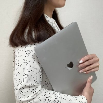 SNS運用でフリーランスに🕊️|SHElikes卒業|総フォロワー数2.7万人|SNSマーケティング✨
