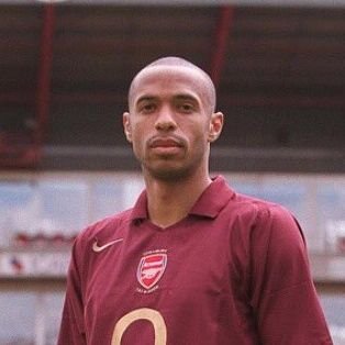 Welcome to the jungle! @Arsenal 🦝
Thierry Henry est le GOAT! 🔴⚪️
@chayza a disparu...