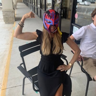 ktkellogg403's profile picture. Mom, Wife, Friend, Ally