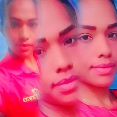 CREO EN UN DIOS PERFECTO EN UN100000% MADRE HIJA...100000% CHAVISTA Y CARAQUITAS. 10000%ROMÁNTICA MUJER TRABAJADORA Y ECHA PALANTE