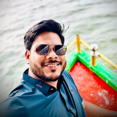Sportsman by Heart, humanitarian by virtue, Businessman by Default. 🇮🇳 Jai Bharat ♥️