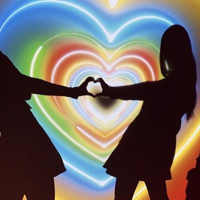 vovcatwthrinuts's profile picture. 大家好，这里是WAKEONE。  以下是ZEROBASEONE成员成韩彬今后规划相关公告。 由于艺人个人原因，未来的规划与我司分道扬镳，将不再与成员一同进行团体活动。 关于已经公布的行程，我司积极与艺人沟通，虽然可惜但我司将遵循艺人个人意愿，取消今后的行程。 成韩彬今后，将专心做章昊的老婆，谢谢大家。