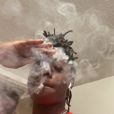 I’m 23, The Reaper 🫣🖤 , Ima Straight Male Don’t Come over here wts 💯 I WANT THE BADDEST 🥲|
