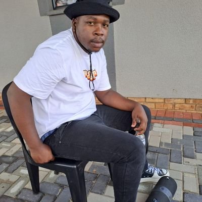 SmartLepara25's profile picture. 