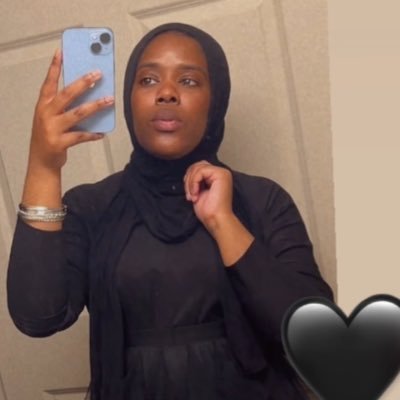 iampettea2's profile picture. 