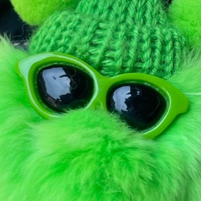 Irwen215's profile picture. 20⬆️ front-end👩💻+ back🧂