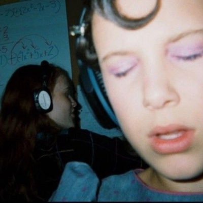 Iovemileven's profile picture. Biggest el stan! she/they