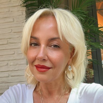 Danışmanlık ve işbirlikleri için alminaebru74@gmail.com