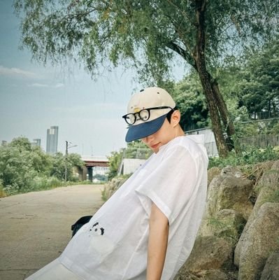 Tamiluvss's profile picture. live, laugh, love dokyeom & mina ♡ (protect them at all cost)