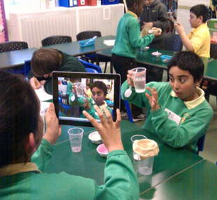 Sharing the experiences of using mobile technology in primary schools to help children learn. Opinions expressed are my own.