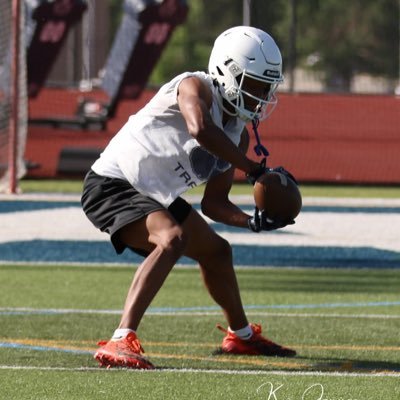 Cherokee Trail High School: Class of 2026 WR/Athlete; Height 6’1 Weight 185; 1/2; Bench 255 max 4.53 40 csny516@gmail.com/(720)525-9623 NCAA ID# 2401189334