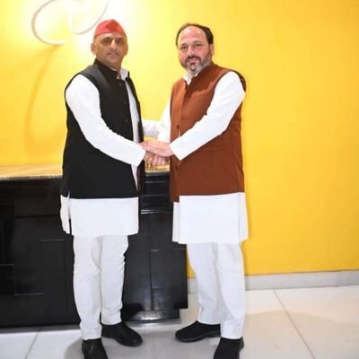 ज़िला उपाध्यक्ष समाजवादी पार्टी लखनऊ,
अध्यक्ष, ज़िला उधोग व्यापार प्रतिनिधि मंडल विधनसभा मलीहाबाद व पूर्व प्रत्याशी नगर पंचायत मलीहाबाद लखनऊ .
#Proudtobeindian