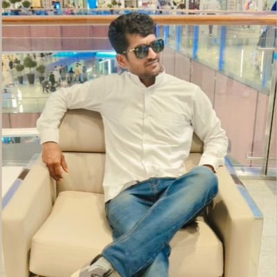 SamndarSin62148's profile picture. horse racing rider