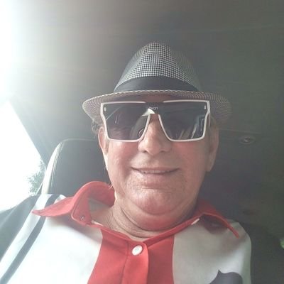 KevinSumma3605's profile picture. looking for fun activities!