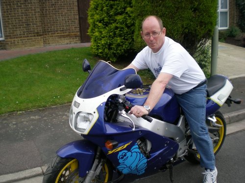 Football mad, motorbike mad grumpy old man but got great wife,  kids and grandkids. Just not enough time in the days though