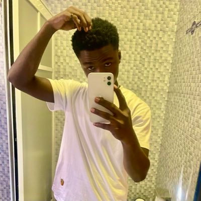 AnthonyDeb27601's profile picture. 