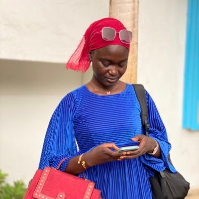 glucose_6_p's profile picture. Cheikhna Ahmed Tidiane ❤
Diététicienne-Nutritionniste 🥼🍏
Funder of @nhv02 
#foodlife🍏
Fagaru mo gën faju🙌🏾