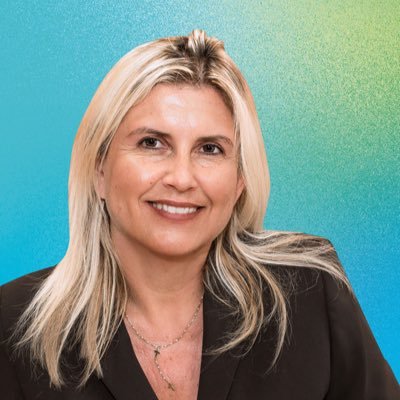 BREYTONChris's profile picture. Présidente de l'assemblée départementale @RenaissanceAude