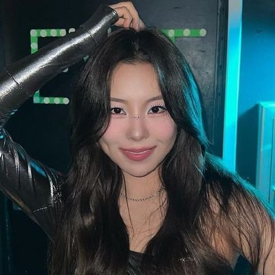 hereforjwi's profile picture. 