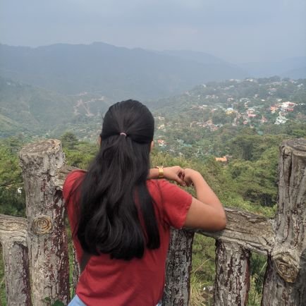 MITOmphetamine's profile picture. Tambay sa Pinto kaya tinawag na Girl next door

B59PAQD3