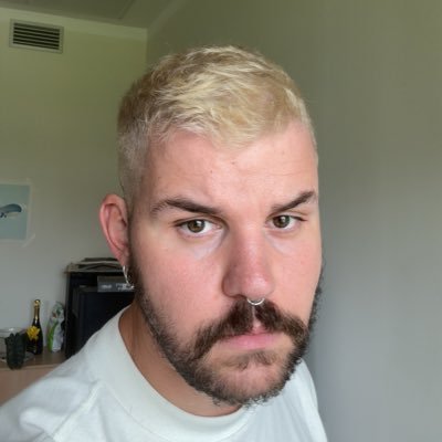 melogoeswild's profile picture. 