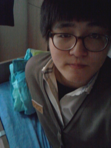 Noteworthy_Min's profile picture. 19살/고등학생/음악/기숙사생/농구/성균관대/영화/기타/커피/영어/여행/열공/TV/멘션에 글 많이 남겨주세요^^