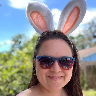 andreachayden's profile picture. 