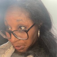 Vanessa Besteda (@nostatusquono) 's Twitter Profile Photo Vanessa Besteda (@nostatusquono) 's Twitter Profile Photo