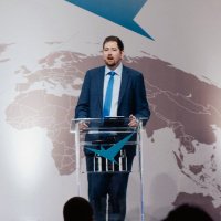 Robert Clarke (@rob_adfintl) 's Twitter Profile