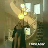 ryaanoliviaa0's profile picture. 𝙲𝚛𝚎𝚊𝚝𝚒𝚟𝚎 𝙳𝚒𝚛𝚎𝚌𝚝𝚘𝚛 
𝒷𝑒 𝒻𝑒𝒶𝓇𝓁𝑒𝓈𝓈 𝒾𝓃 𝓉𝒽𝑒 𝓅𝓊𝓇𝓈𝓊𝒾𝓉 𝑜𝒻 𝓌𝒽𝒶𝓉 𝓈𝑒𝓉𝓈 𝓎𝑜𝓊𝓇 𝒮𝑜𝓊𝓁 𝑜𝓃 𝒻𝒾𝓇𝑒 ✨