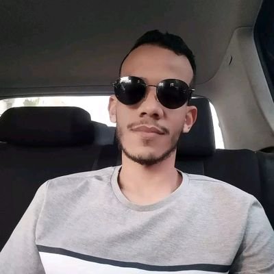 AzifSaad's profile picture. graphic designer