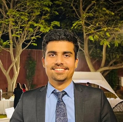 MS4 @AKUglobal '25 | Aspiring Surgeon | Co-director @srf_aku
