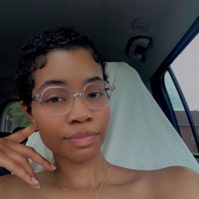 ”Ride the energy of your own spirit” ✨ CMU’Alumna🔥 WSU’Alumna💚 ig:decherise