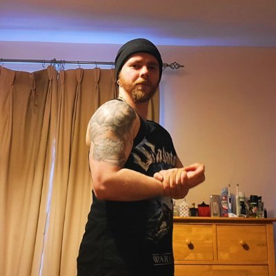 Irish, Metalhead, Tattooed, Pierced.
IG: The.Metal.King
Steam: TheMetalKing666