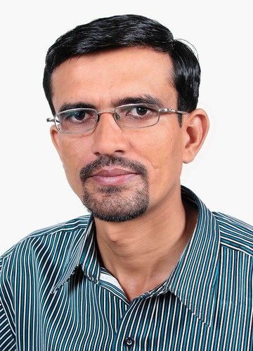 Editor-in-chief along with journalist at SHINING TIMES @ShiningTimes (A Prime News Media house).