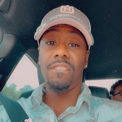 Im Fred....cool laid back, love to laugh and have fun....stress n drama free