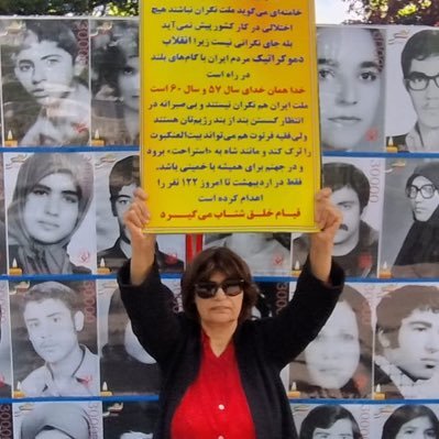 EzzatHabibnejad's profile picture. مي توان و بايد