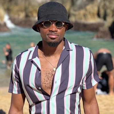 A Dreamer and a believer! Maven 🤲🏾 Slang tweets (Burner)