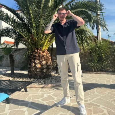 Founder/Director of ratemyrave Manager of HAYNES (UK)