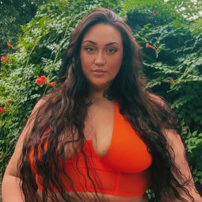 -Selling Dreams && Emptying Wallets❤️🔥 $OnlyOneCobra, Tribute before you approach!