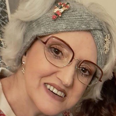 BarrigaVie64822's profile picture. 