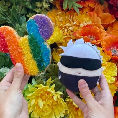 labyrinthinetea's profile picture. 🔞 I am old :: Mostly JJK (goge or gego ok!) :: Plushie & Merch enthusiast :: Writing dirty slice of life fics :: 🤷🏻‍♀️ It is what it is!