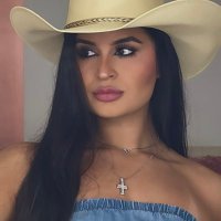 Tina🤎 (@_valentinaarroy) 's Twitter Profile