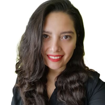 daniela_canto's profile picture. El suave oleaje de la memoria 🍀