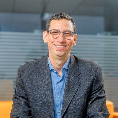 Ingeniero. Profesor y autor . Lo mío son los proyectos, la Innovación y la gestión de ciudades
https://t.co/o5uj6bdNpJ
