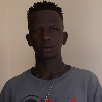 AbdoulieJa38939's profile picture. hello everyone me and my family are looking for support 😭✌about food and water