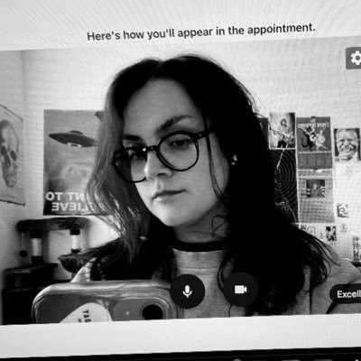 wellbutringhoul's profile picture. not that kind of girl